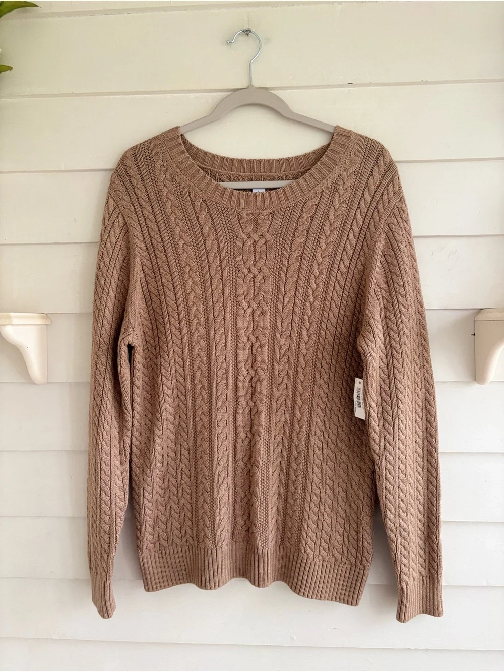 Cable Knit Crewneck Cotton Sweater in Camel Men’s Size Large